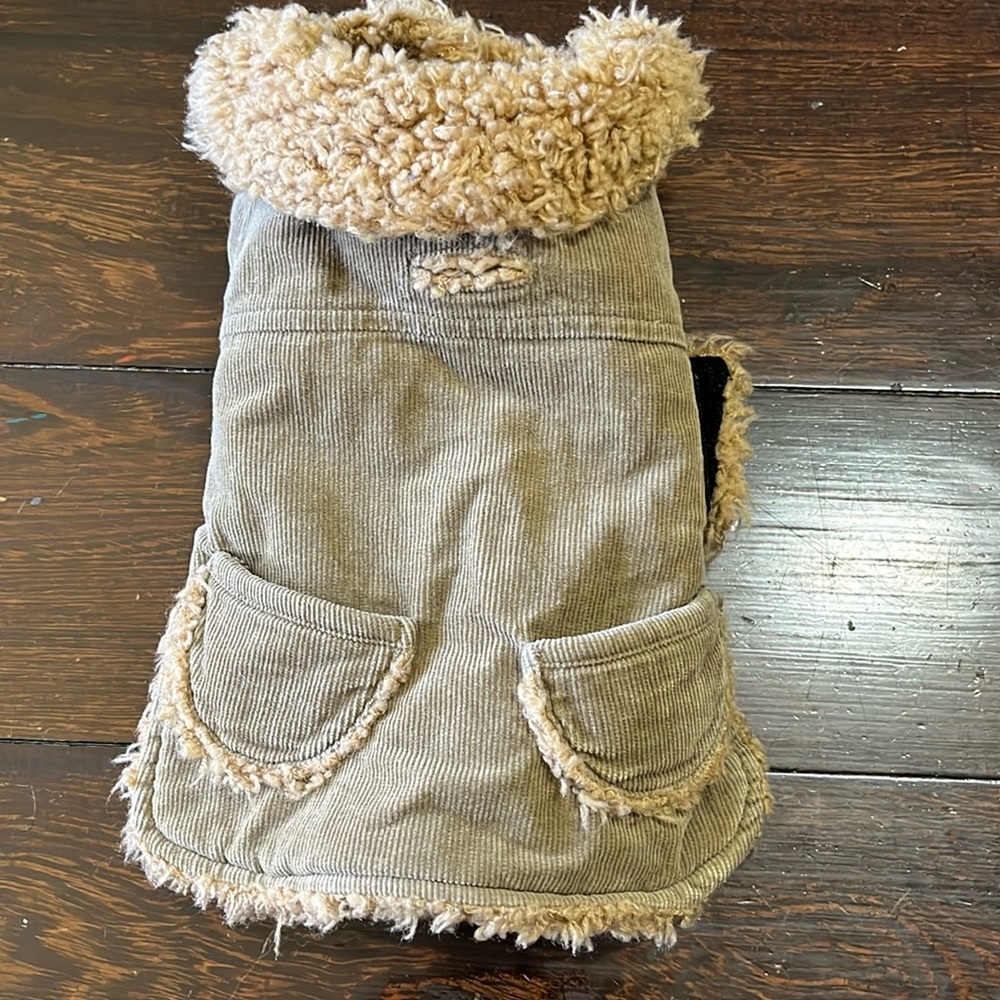 NY DOG COUTURE 10” CORDUROY SHERLING STYLE DOG COAT!